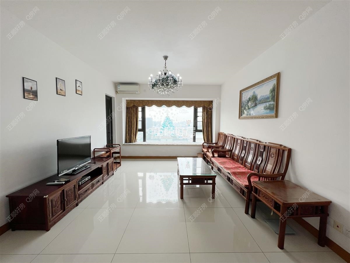 华发世纪城四期 3房2厅2卫 精装 141.36平