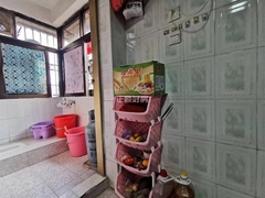 sDB5402AF288B457F800F44BBC577B6A0.jpg
