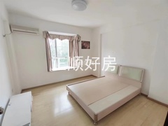 sF7B2EFE54A924E36BC54959F663A5F59.jpg