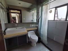 sFC4AD70E739A4B07892595437B41A7B0.jpg