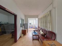 house_img