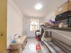 house_img