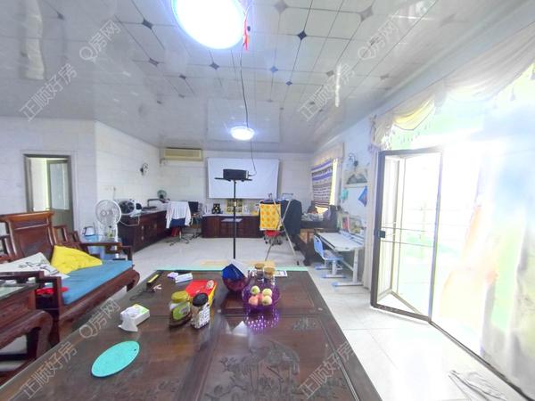 VR看房