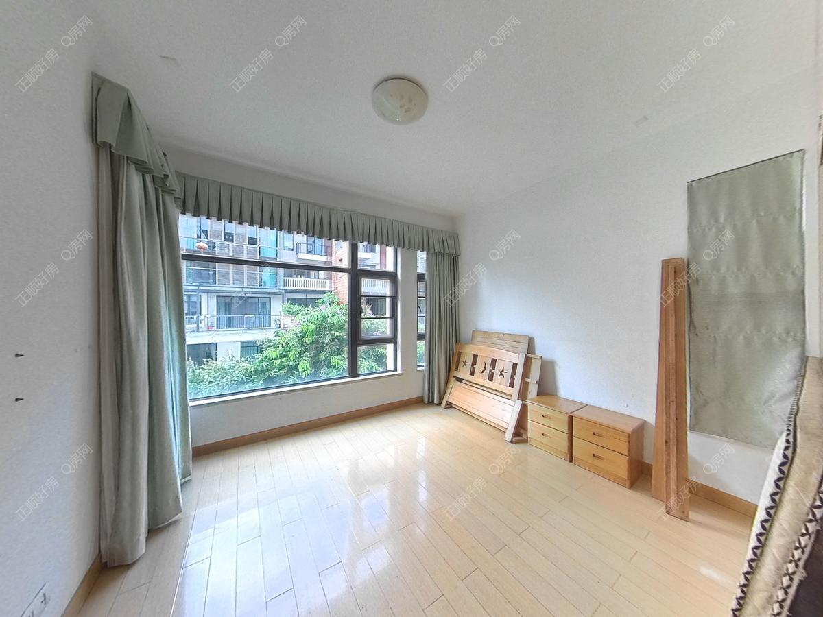 华发新城五期小洋房，南北通透，户型好，景观好