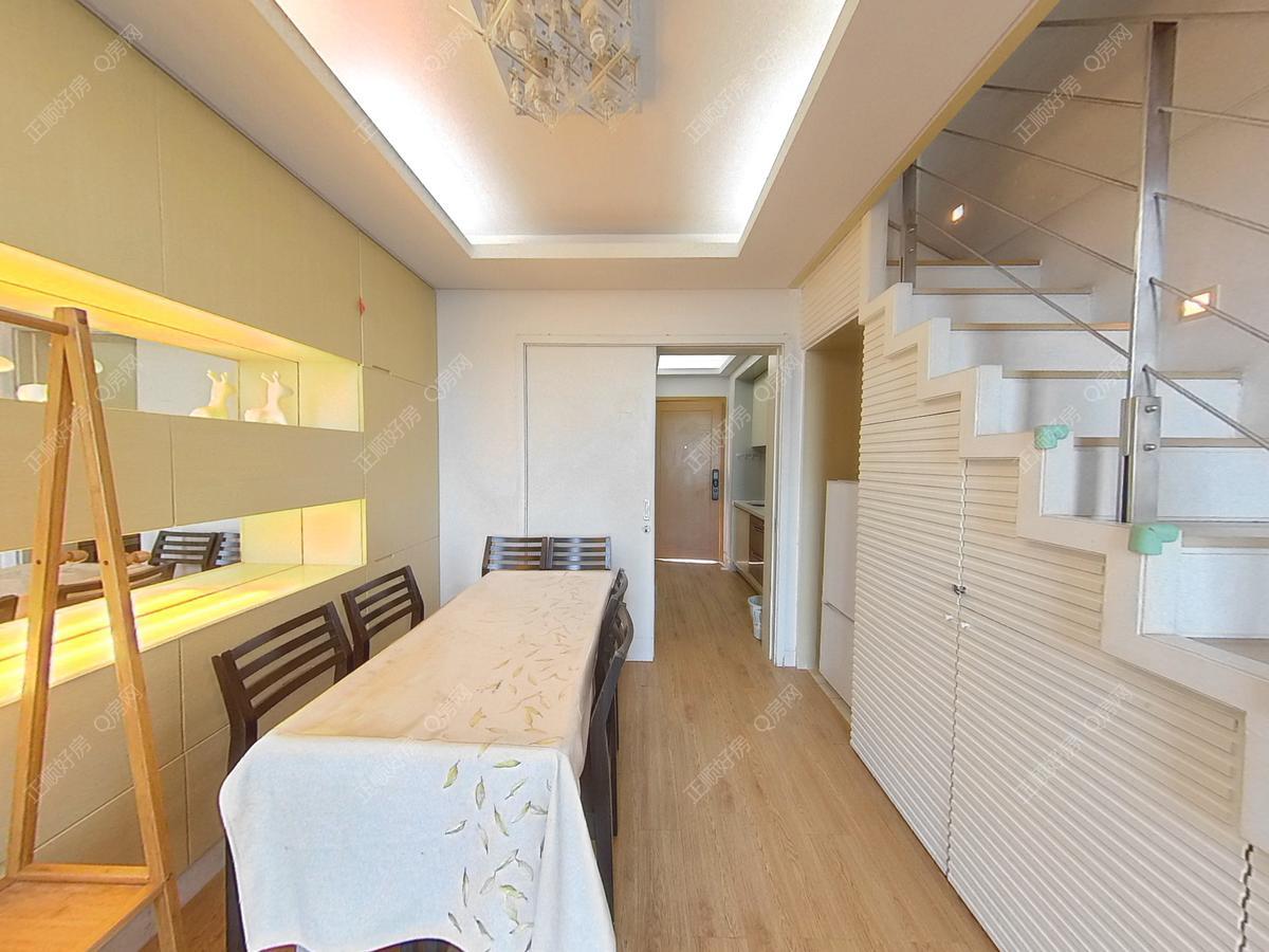 华发新城四期 1房2厅2卫 精装 40.23平