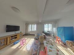 house_img
