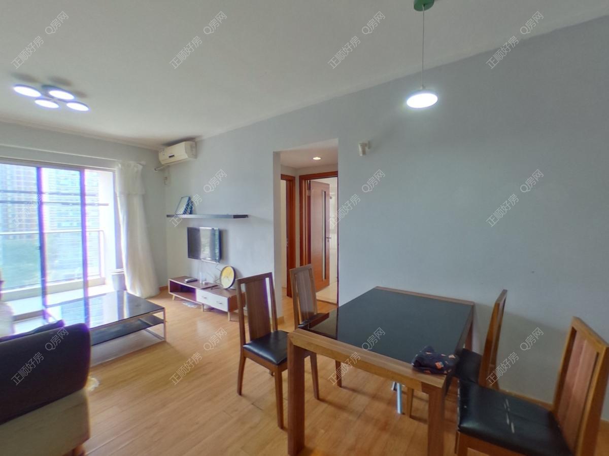 兰埔路高档小区 格力香樟 精装两房 诚心出售  住家首选