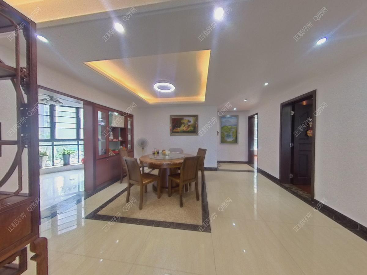 海岸南山 4房2厅1卫 普通装修 181.00平