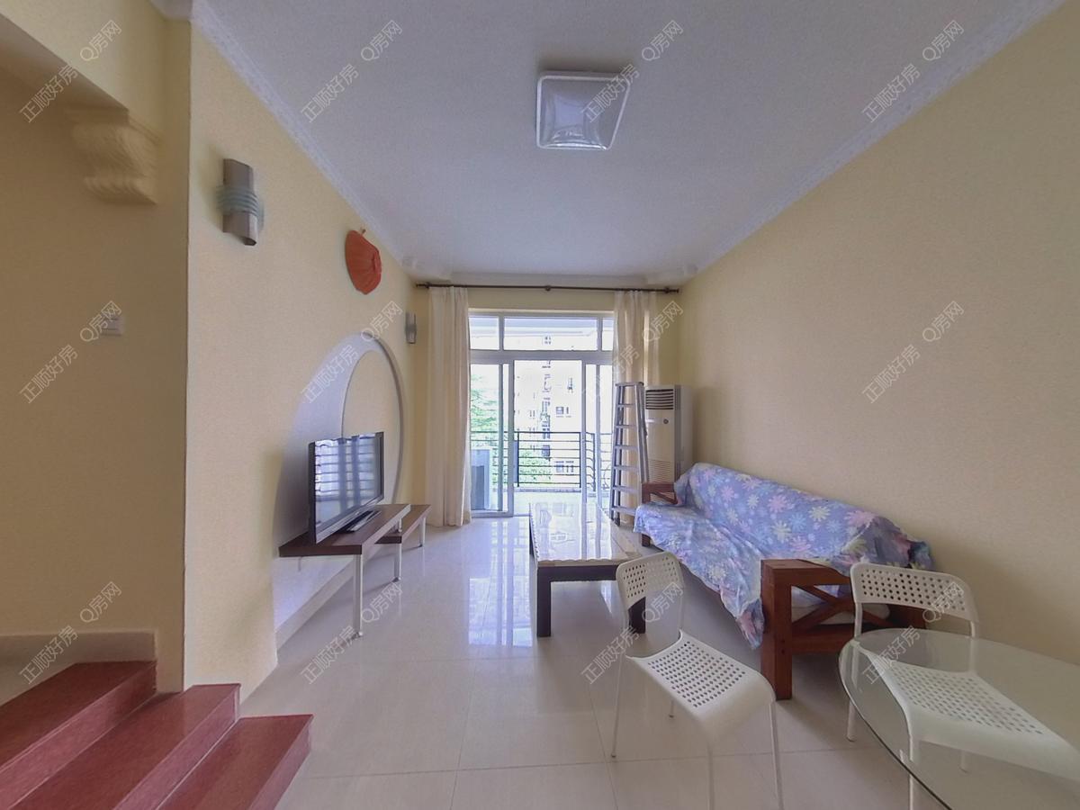 老香洲华南名宇2房 高层 看小区 装修保养好 可直接入住