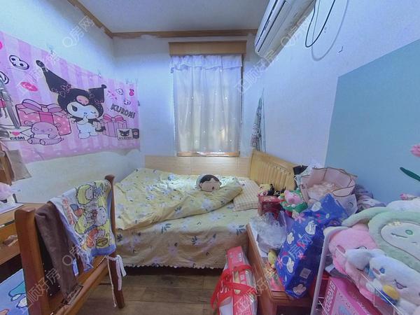 卧室