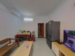 house_img