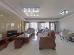 house_img