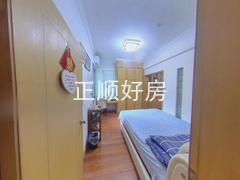 卧室