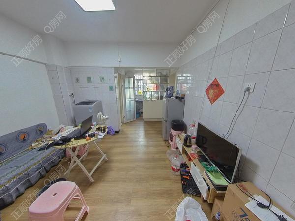 客厅