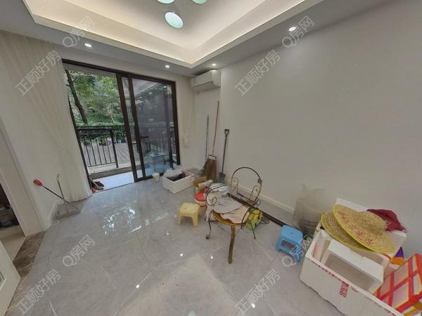 VR看房