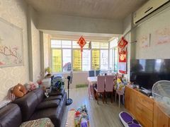 house_img