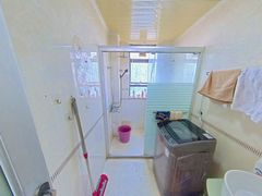 卫生间-6tM5gwOM-0.jpg