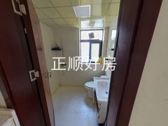 卫生间-vEg2xpQ1-0.jpg