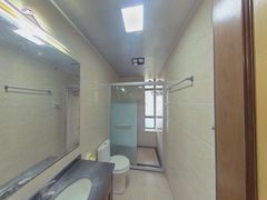 卫生间-whw5W12f-0.jpg