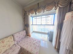 客厅-4GyuFi1m-0.jpg