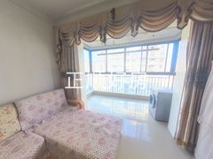 客厅-4GyuFi1m-0.jpg