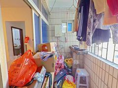 阳台-NjQOc2xw-0.jpg