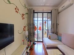 house_img