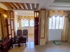 house_img