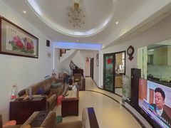 house_img