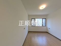 卧室-9yBpFbse-0.jpg