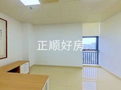 卧室-tPK3YBRt-0.jpg
