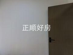 卧室-vu4XyWZk-0.jpg