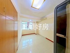 卧室-yfS2P6qG-0.jpg