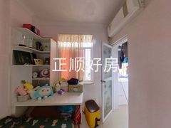 卧室-znRYEesF-0.jpg