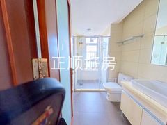 卫生间-1OcGGcVV-0.jpg