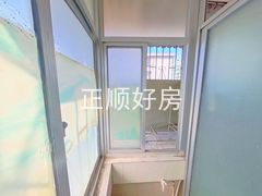 卫生间-4xCCI2xJ-0.jpg