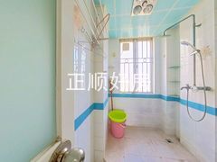 卫生间-AZfr3UiT-0.jpg