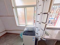 卫生间-DvEwV1m6-0.jpg