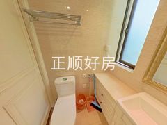 卫生间-EaL9tskY-0.jpg