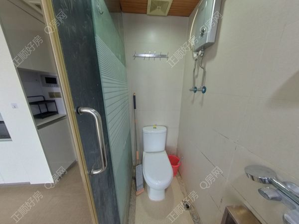 卫生间-LRZNcIGc-0.jpg
