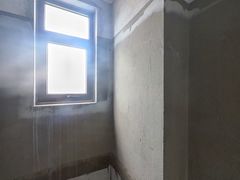 卫生间-M1D6NQ5b-0.jpg