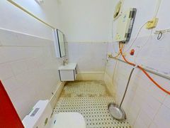 卫生间-QITZrotv-0.jpg