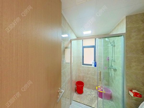 卫生间-ejlUP1hZ-0.jpg