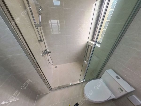 卫生间-jaGJv1f2-0.jpg