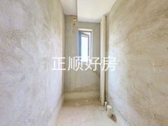 卫生间-tkkUMqKr-0.jpg