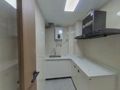 厨房-WgGydPzW-0.jpg
