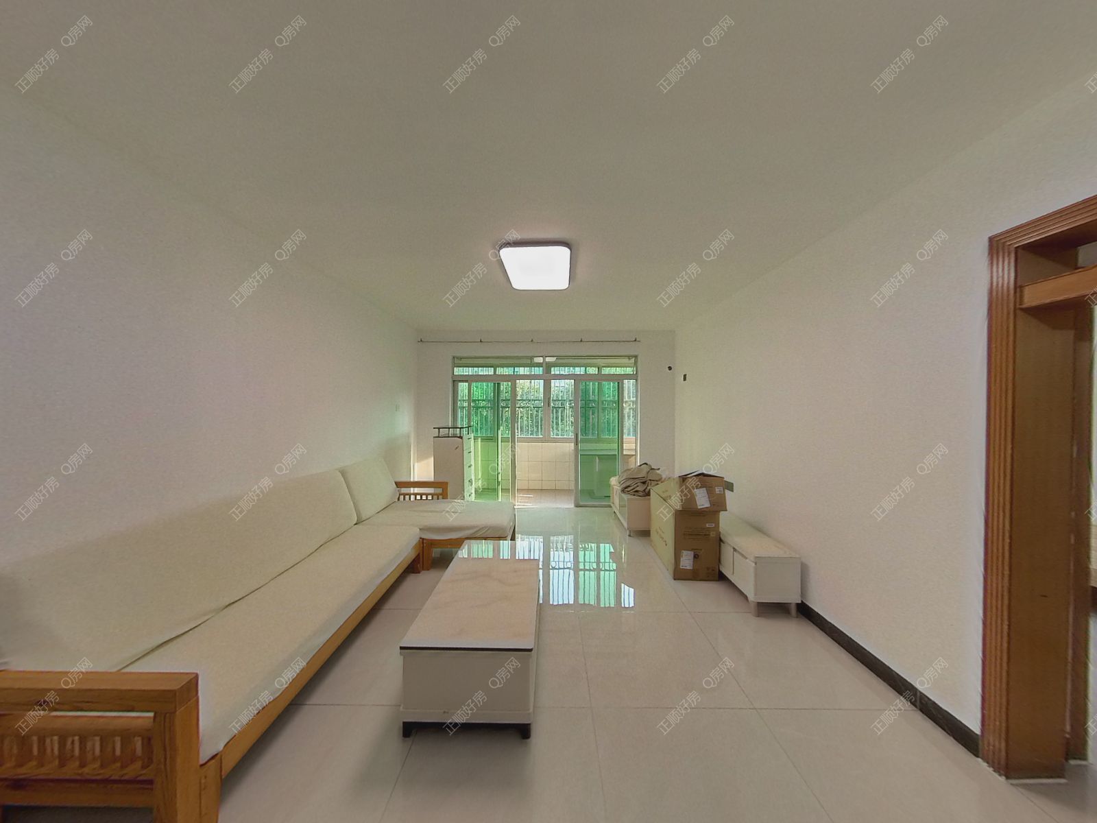 珠海宝地花园客厅照片_二中学区房，业主诚出租，学校2分钟路程, 装修保养好 