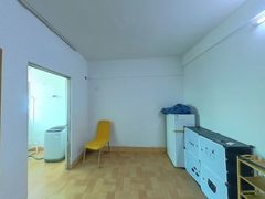 house_img