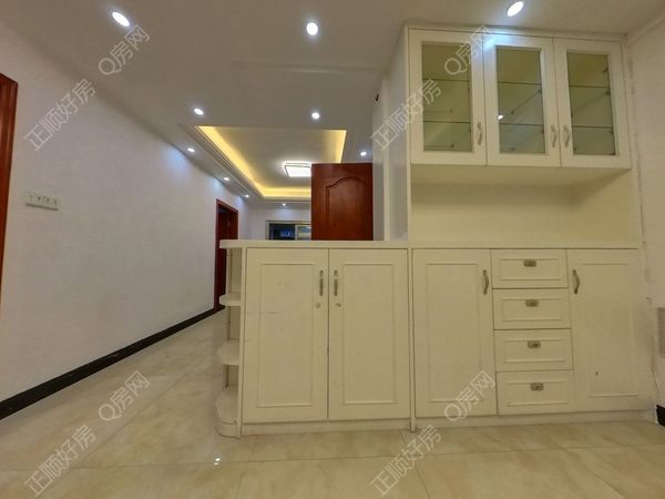 客厅-jNneAjQM-0.jpg