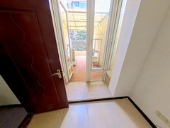 小房间